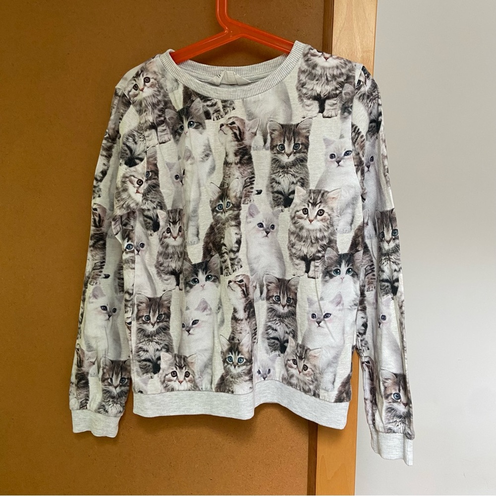 H&M kids kitty sweatshirt size 8-10